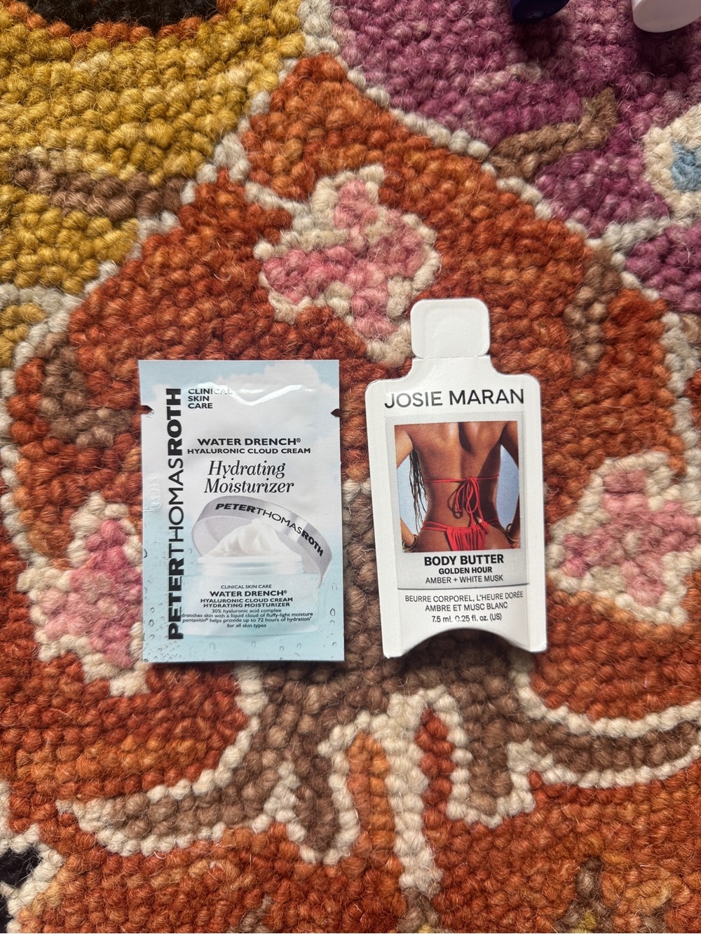 Beauty Samples Set Bundle - Picture 5 of 6